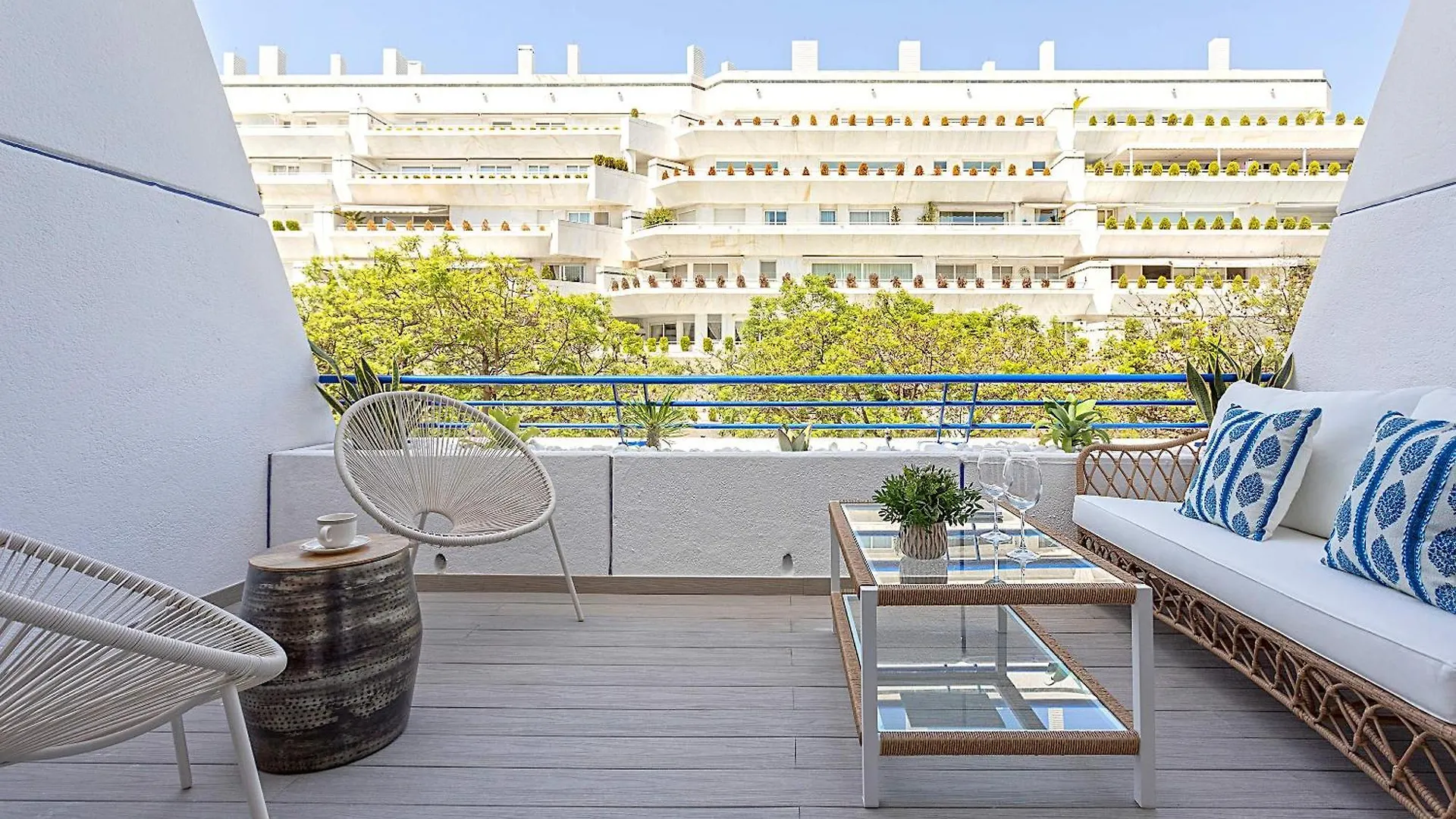 Genteel Home Marbella House Beach Apartment